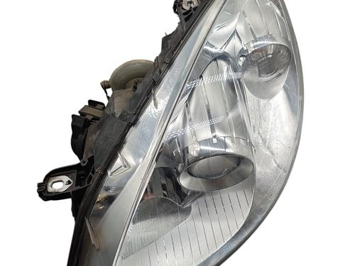 Used Left headlight Left headlight MERCEDES-BENZ B-CLASS Sports Tourer (W245) B 180 CDI (245.207) (109 hp) 25071876 25071876