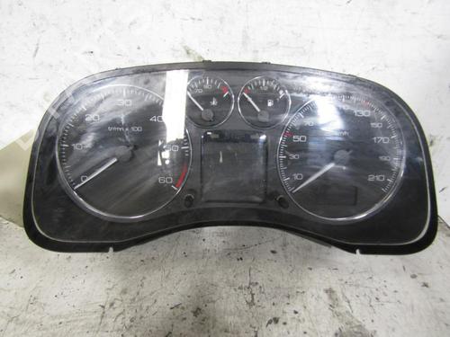Used Instrument cluster PEUGEOT 307 (3A/C) 1.6 HDi 110 (109 hp) 25114098