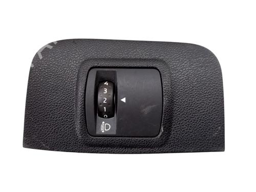 Used Headlight switch RENAULT GRAND SCÉNIC IV (R9_) 1.2 TCe 130 (130 hp) 28130695