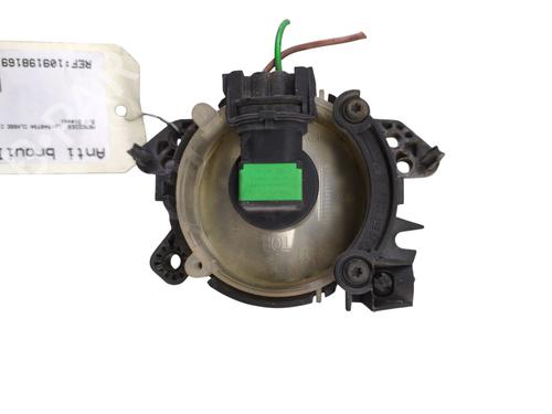 Used Right front fog light MERCEDES-BENZ C-CLASS (W204) C 220 CDI (204.008) (170 hp) 27586085