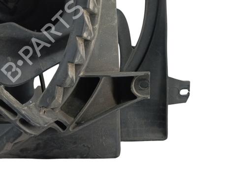 Used Radiator fan HYUNDAI SANTA FÉ II (CM) 2.2 CRDi GLS 4x4 (150 hp) 30543301