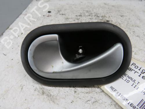 Used Rear left interior door handle RENAULT CLIO III (BR0/1, CR0/1) 1.5 dCi (BR17, CR17) (86 hp) 25108774
