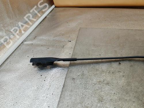 Front windshield wiper arm AUDI A1 Sportback (8XA, 8XF) 1.6 TDI | BP25105324C143 