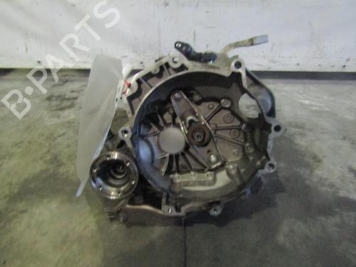 Used Gearbox VW POLO (9N_, 9A_) 1.2 12V (64 hp) 25080256