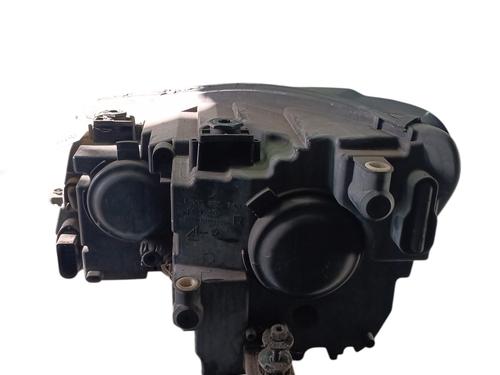 Right headlight VW TOURAN (1T3) 1.6 TDI | BP32493207C29