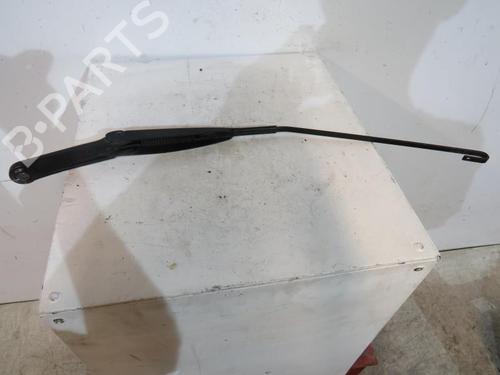 Used Front windshield wiper arm FIAT PANDA (169_) 1.1 (169.AXA1A) (54 hp) 25094832