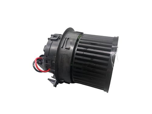 Heater blower motor PEUGEOT 208 I (CA_, CC_) 1.2 VTI 82 | BP25058676M62