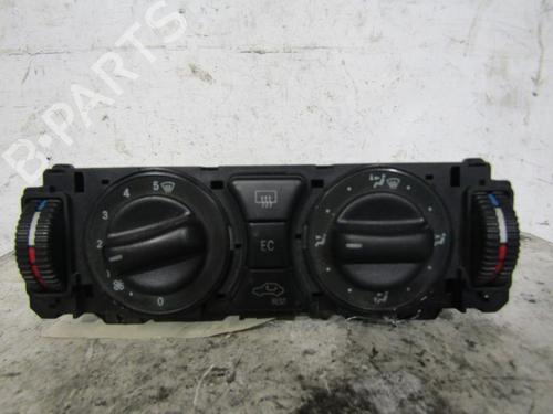Used Climate control MERCEDES-BENZ E-CLASS (W210) E 300 Turbo-D (210.025) (177 hp) 25113733