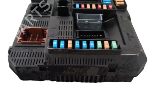 Fuse box PEUGEOT 2008 I (CU_) 1.5 BlueHDI 100 | BP33659919E1 - Image 2