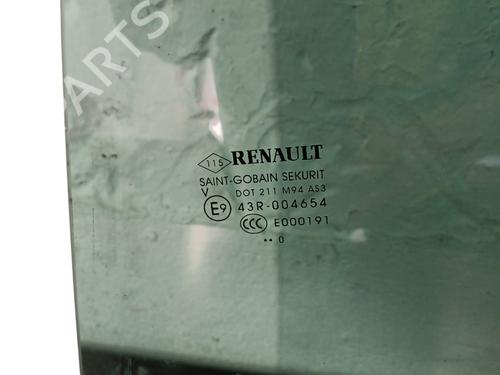 rear-left-door-window-renault-megane-iv-hatchback-b9amn_-2015-34201529 main image