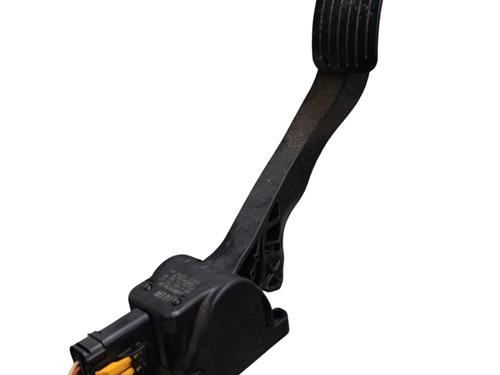 Pedal Pedal PEUGEOT 5008 (0U_, 0E_) 2.0 HDi 150 / BlueHDi 150 (150 hp) 32776726 32776726