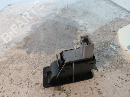 Used Right front window switch Right front window switch VW CADDY III MPV (2KB, 2KJ, 2CB, 2CJ) 1.9 TDI (105 hp) 25092097 25092097