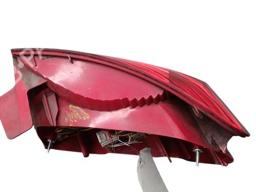Used Left taillight Left taillight PEUGEOT 407 (6D_) 1.6 HDi 110 (6D9HZC, 6D9HYC) (109 hp) 30490536 30490536