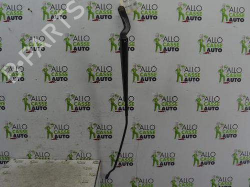 Used Front windshield wiper arm FORD FIESTA V (JH_, JD_) 1.3 (69 hp) 25087108