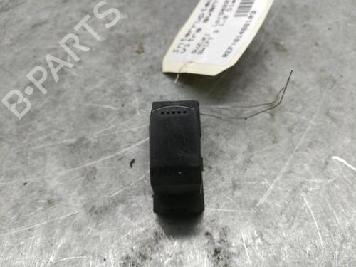 Raamschakelaar rechts voor SUZUKI SWIFT III (MZ, EZ) 1.3 DDiS (RS413D) 3799562J00