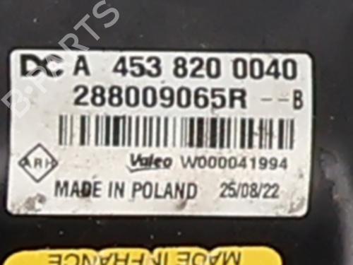 Front wiper motor RENAULT TWINGO III (BCM_, BCA_) 1.0 SCe 65 (BCMJ) | BP37749074M29 - Image 2