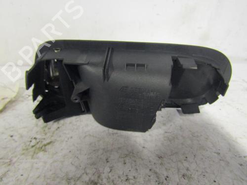 Used Front right interior door handle Front right interior door handle VW SHARAN (7M8, 7M9, 7M6) [1995-2010] 25068779 25068779