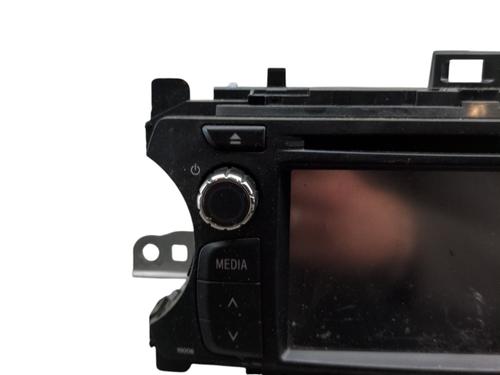 radio-toyota-yaris-_p13_-2010-2011-2012-2013-2014-2015-2016-2017-2018-2019-2020-30819968 main image