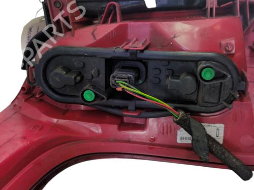 Right taillight PEUGEOT 5008 (0U_, 0E_) 1.6 HDi | BP32030007C35