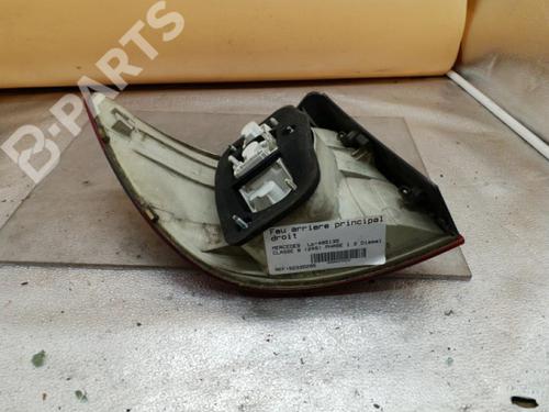 Used Right taillight Right taillight MERCEDES-BENZ B-CLASS Sports Tourer (W245) B 180 CDI (245.207) (109 hp) 10575956 10575956