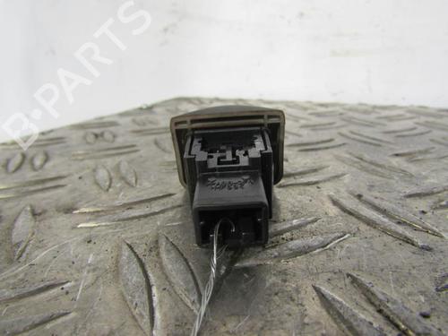 Used Warning switch Warning switch NISSAN NOTE (E11, NE11) 1.5 dCi (86 hp) 25084545 25084545