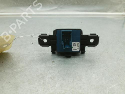 Used Switch Switch PEUGEOT 508 I (8D_) 2.0 BlueHDi 150 (150 hp) 25104468 25104468