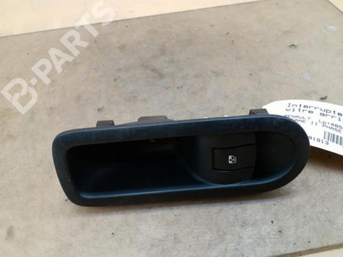 Used Right rear window switch Right rear window switch RENAULT MEGANE II (BM0/1_, CM0/1_) [2001-2012] 10576510 10576510