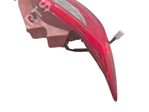 Used Left taillight Left taillight MAZDA 2 (DE_, DH_) 1.4 MZR-CD (68 hp) 26599292 26599292