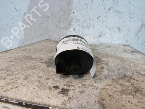Used Switch Switch VW GOLF PLUS V (5M1, 521) 1.9 TDI (105 hp) 25066381 25066381