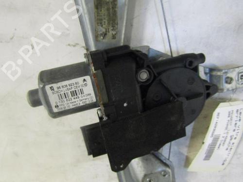 Used Rear left window mechanism PEUGEOT 308 SW I (4E_, 4H_) 2.0 HDi (136 hp) 25093879