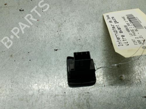 Used Left front window switch Left front window switch FIAT 500 (312_) 1.2 (312AXA1A) (69 hp) 25104812 25104812