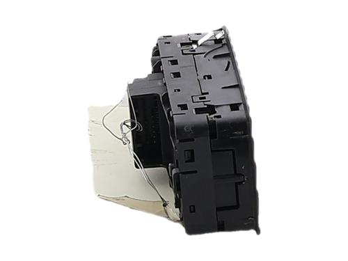 Left front window switch RENAULT CLIO V (B7_) 1.6 E-TECH 140 (B7MU) | BP39084412I27 - Image 2