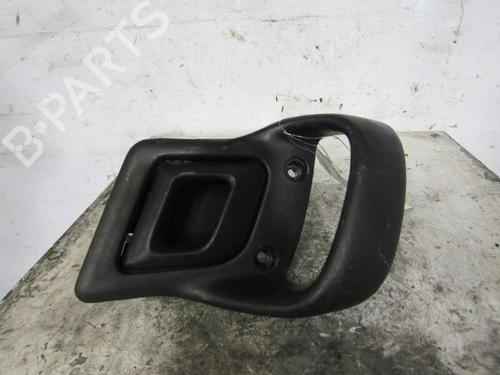 Used Front left interior door handle SEAT CORDOBA (6K1, 6K2) 1.6 i (75 hp) 25096506