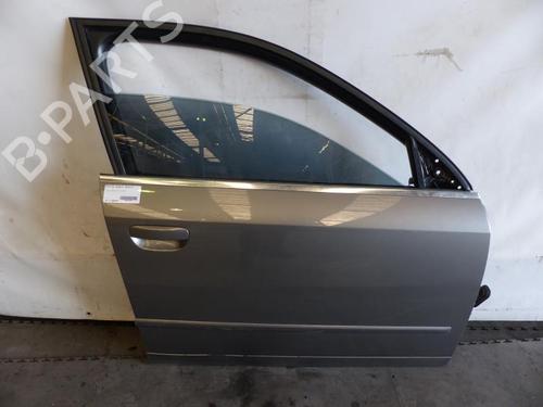 Dør høyre foran AUDI A4 B6 (8E2) 2.5 TDI quattro (180 hp) 25744865