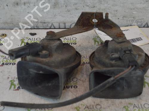 Used Horn RENAULT SAFRANE I (B54_) 2.0 (B540) (105 hp) 25087009