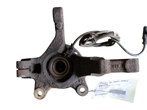 Used Left front steering knuckle Left front steering knuckle NISSAN MICRA III (K12) 1.5 dCi (86 hp) 26497514 26497514