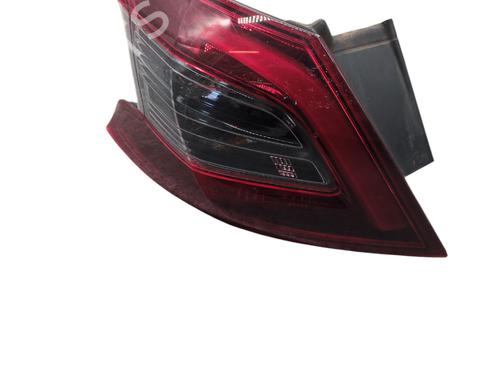 Used Left taillight Left taillight PEUGEOT 308 II (LB_, LP_, LW_, LH_, L3_) 1.5 BlueHDi 130 (131 hp) 31040201 31040201