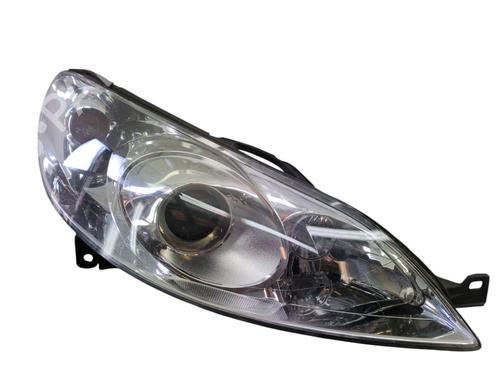 Used Right headlight PEUGEOT 407 (6D_) 2.0 HDi 135 (6DRHRH, 6DRHRE, 6DRHRG, 6DRHRJ) (136 hp) 31753413