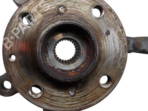 Used Left front steering knuckle TOYOTA AYGO (_B1_) 1.0 (KGB10_, KGB10R) (68 hp) 31299521