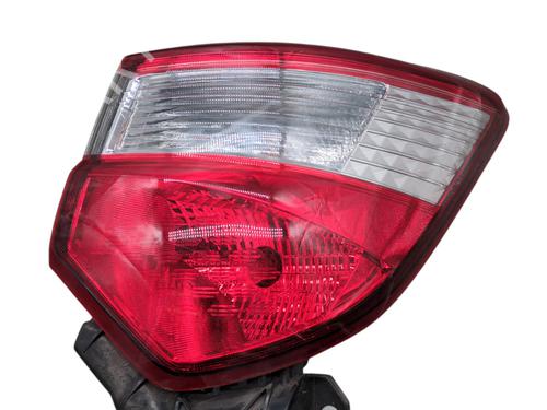 Used Right taillight TOYOTA YARIS (_P13_) 1.5 Hybrid (NHP130_, NHP130) (101 hp) 29429119