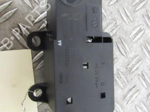 Used Front right interior door handle Front right interior door handle FORD C-MAX (DM2) 1.8 TDCi (115 hp) 25065831 25065831