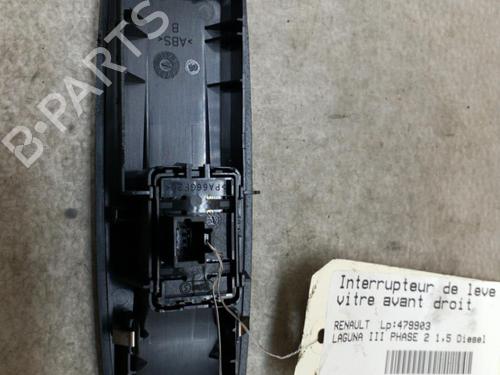 Used Right front window switch Right front window switch RENAULT LAGUNA III (BT0/1) 1.5 dCi (BT00, BT0A, BT0T, BT1J) (110 hp) 25081586 25081586