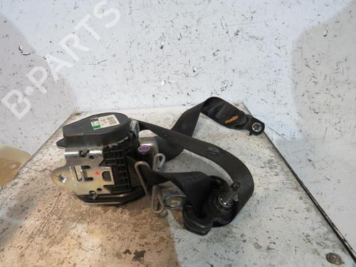 front-right-seatbelt-fiat-grande-punto-199_-2005-25109078 main image