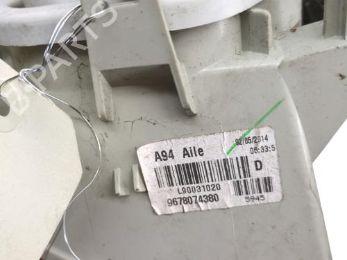 Used Right taillight Right taillight PEUGEOT 2008 I (CU_) 1.2 VTi (82 hp) 31270444 31270444