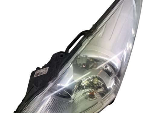 Used Right headlight PEUGEOT 3008 I MPV (0U_) 1.6 HDi (109 hp) 30903377