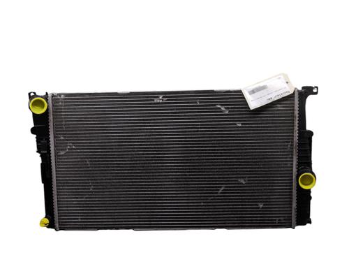 water-radiator-bmw-1-f20-2011-2012-2013-2014-2015-2016-2017-2018-2019-33041627 main image