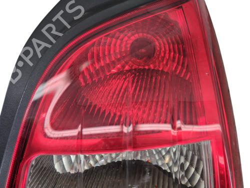 Feu arrière droit RENAULT TWINGO II (CN0_) 1.2 (CN0D) (58 hp) 32030042