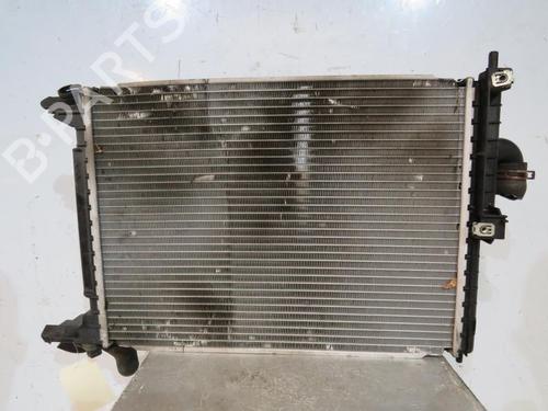 Used Water radiator OPEL VECTRA A Hatchback (J89) [1988-1995]  25085977