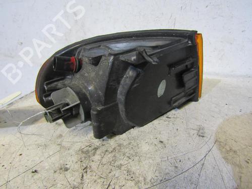 Used Left front indicator Left front indicator HONDA CIVIC V Hatchback (EG, EH) 1.5 i 16V (EG4) (90 hp) 25106645 25106645