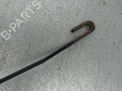Used Front windshield wiper arm FORD FUSION (JU_) 1.6 TDCi (90 hp) 25076911